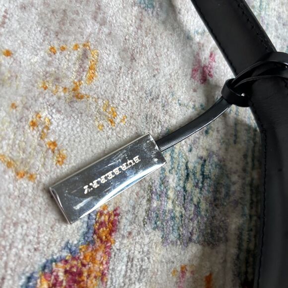 Burberry Vintage Nova Check Shoulder Bag - Picture 5 of 11